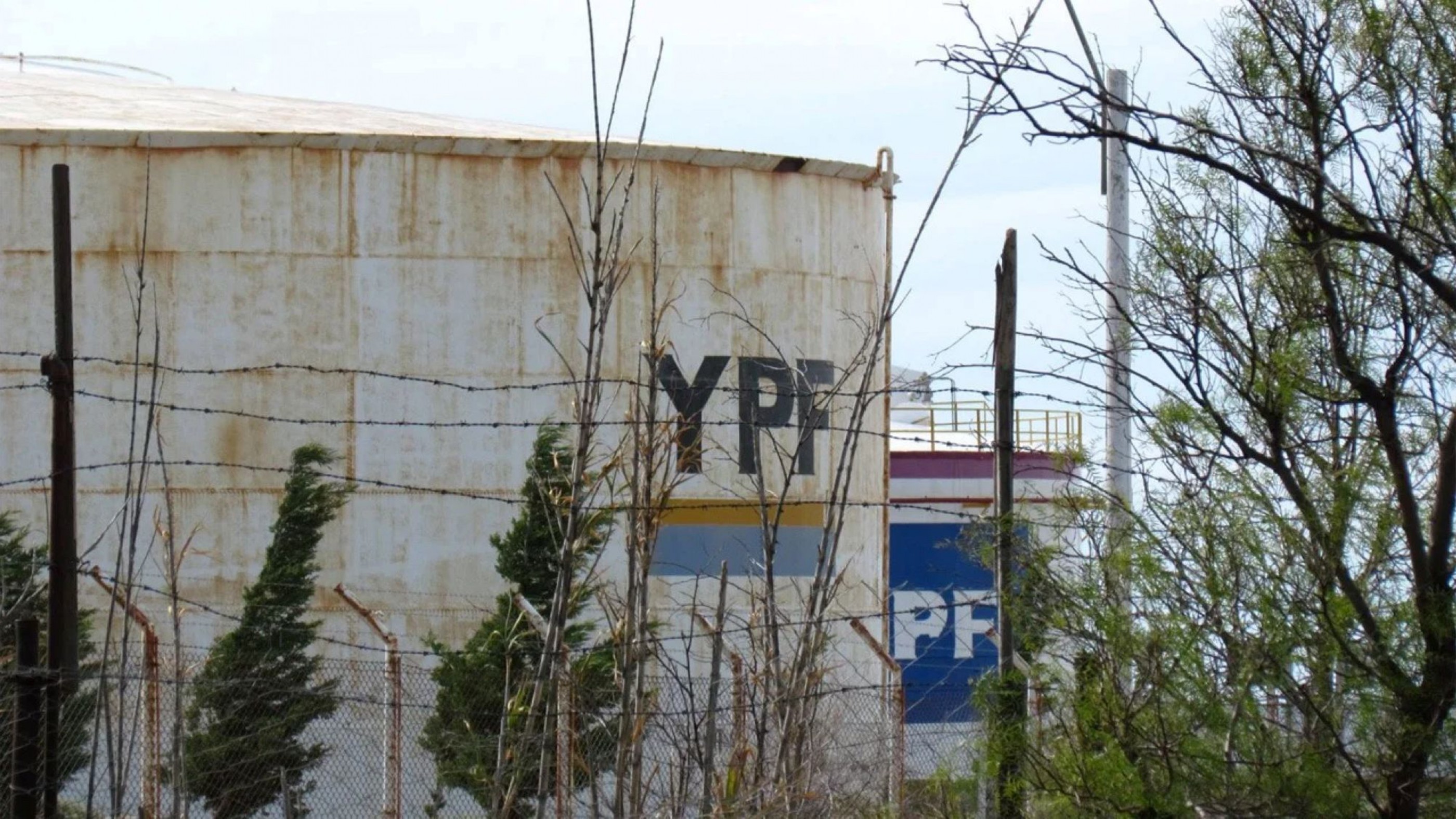 Del legado de YPF a la crisis del empleo: el impacto petrolero que vuelve a golpear a Comodoro
