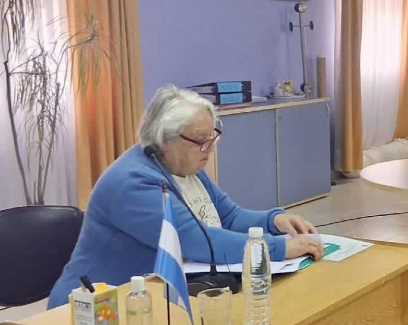 Vecinos de Sarmiento recuperan la banca del vecino en el Concejo y piden más escucha del Municipio al pueblo