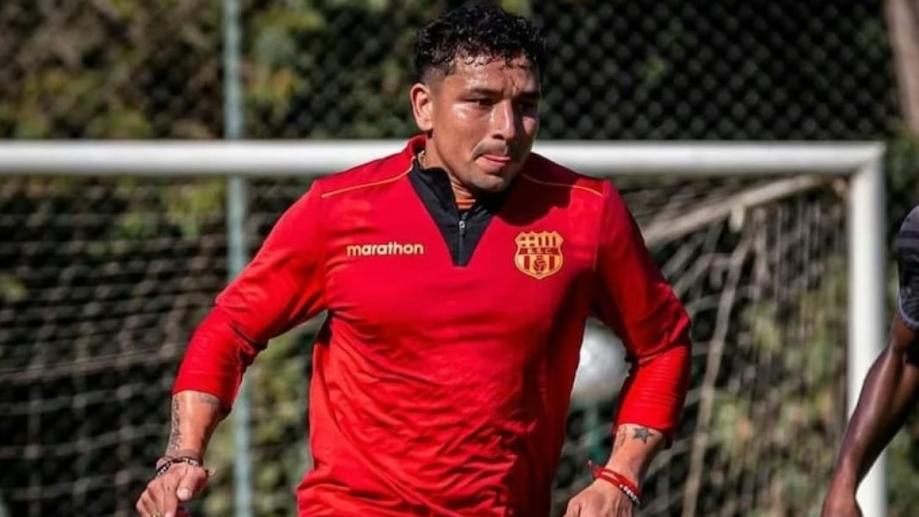 Asesinaron a balazos a un futbolista de Barcelona de Ecuador: tenía 33 años y había denunciado amenazas