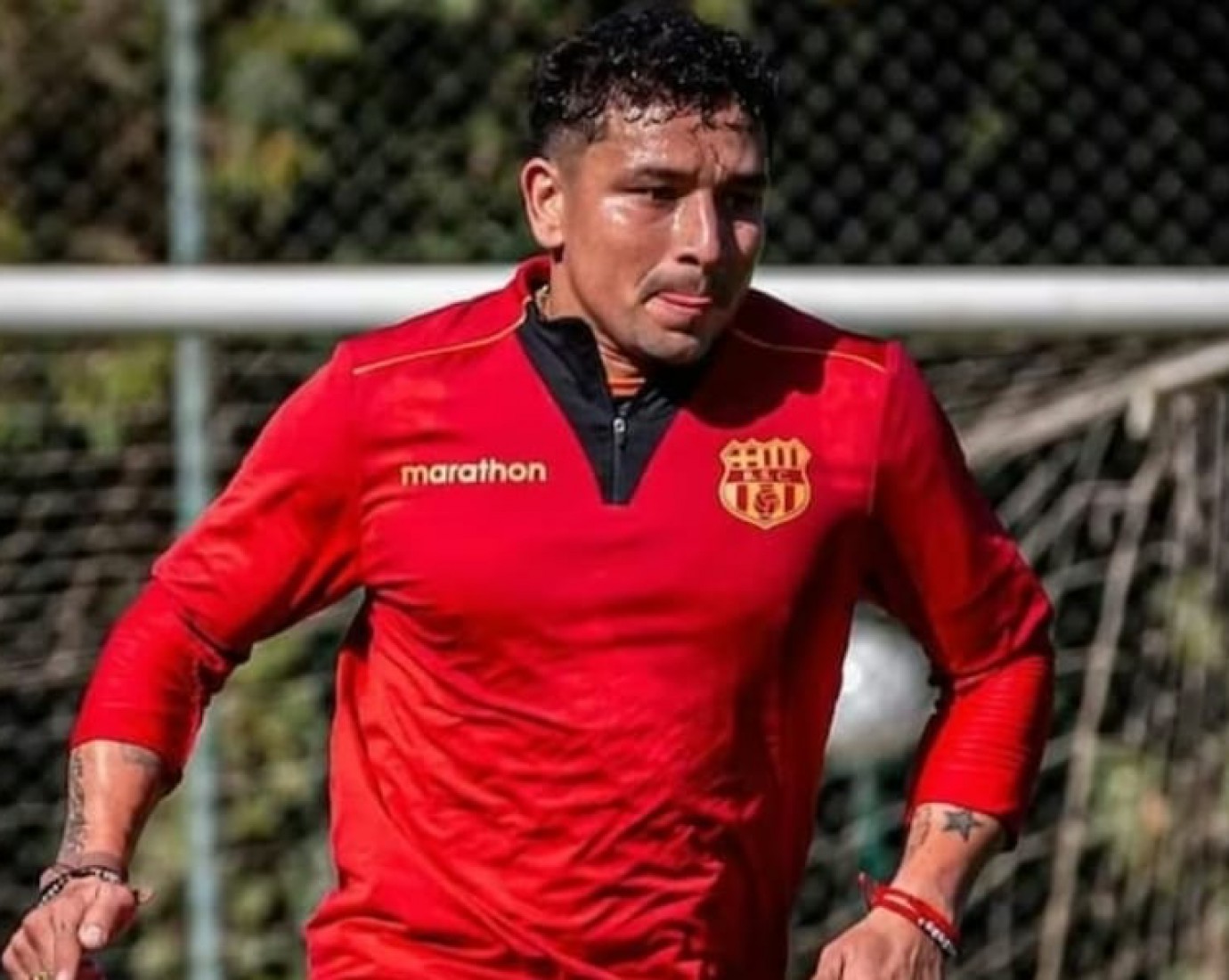 Asesinaron a balazos a un futbolista de Barcelona de Ecuador: tenía 33 años y había denunciado amenazas