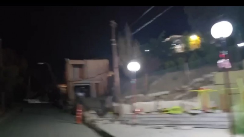 Evacuación total en Sismográfica tras desmoronamientos de Cerro Hermitte: la prioridad es resguardar vidas