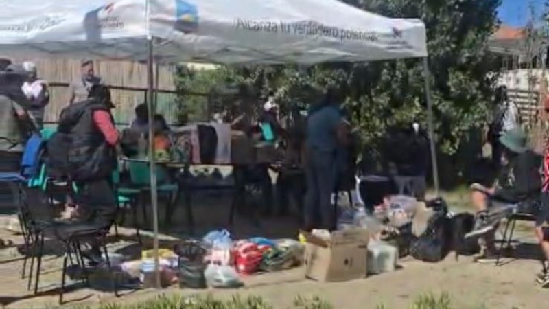 Manuel, vecino evacuado: "El 90% de la lista está presente y seguimos subiendo de forma ordenada"