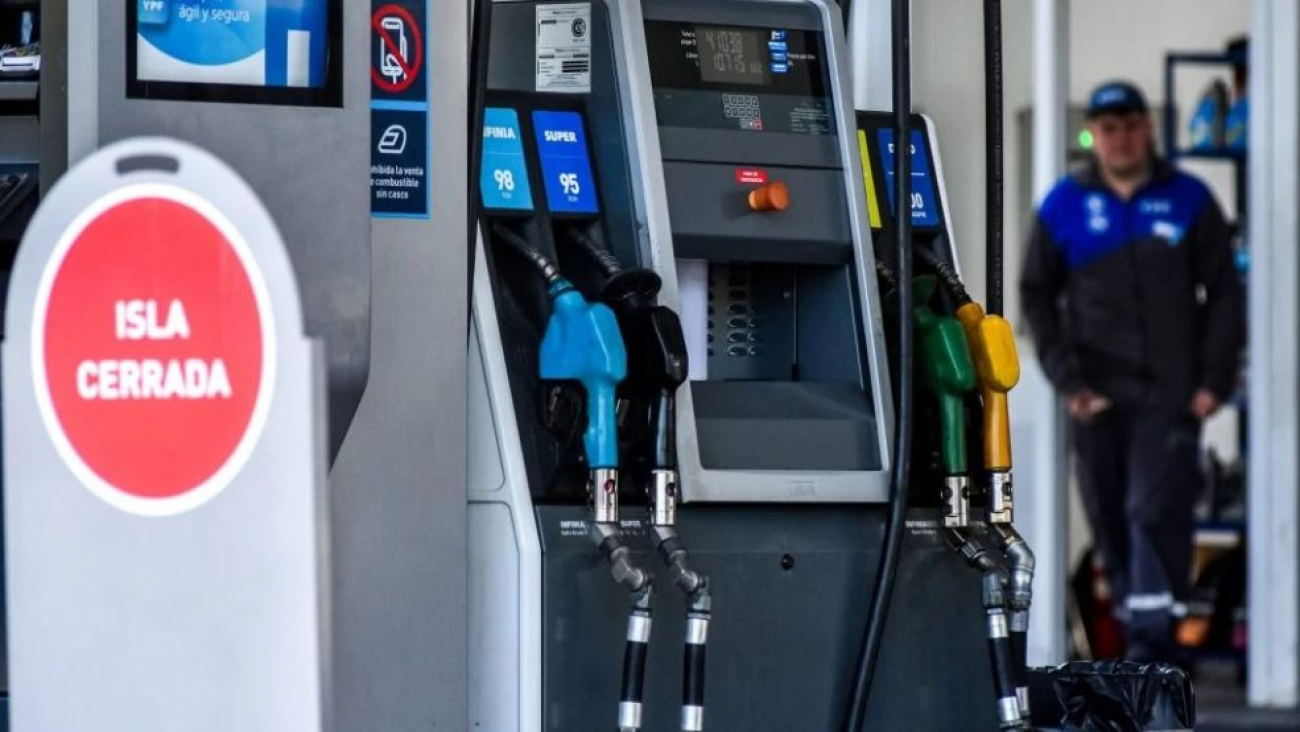 Comodoro: la nafta subió casi 50% en un año pese a que el barril de petróleo bajó un 15%.