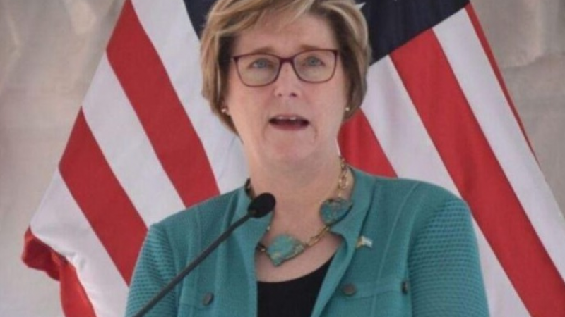 EE.UU. reanuda su presencia diplomática en Venezuela con la llegada de Laura Dogu