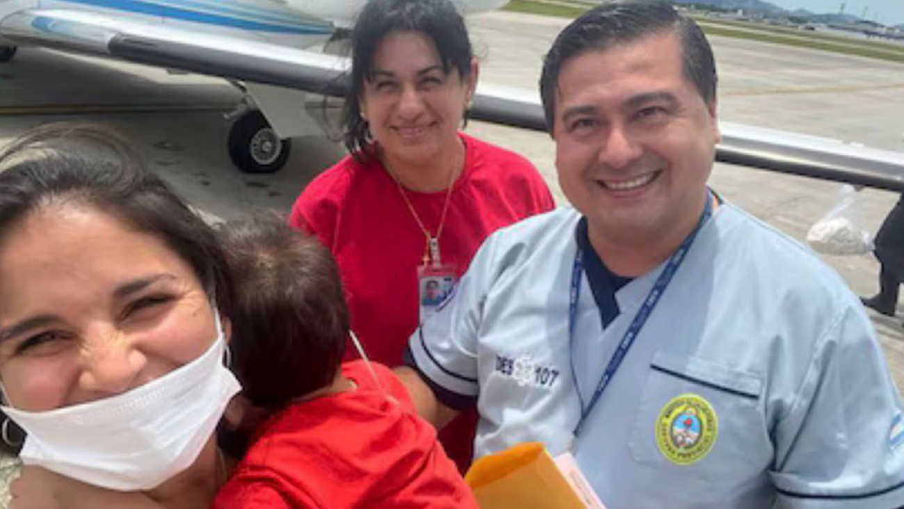 El niño al que le descubrieron cáncer en su vacaciones Florianópolis ya está en Argentina para su tratamiento