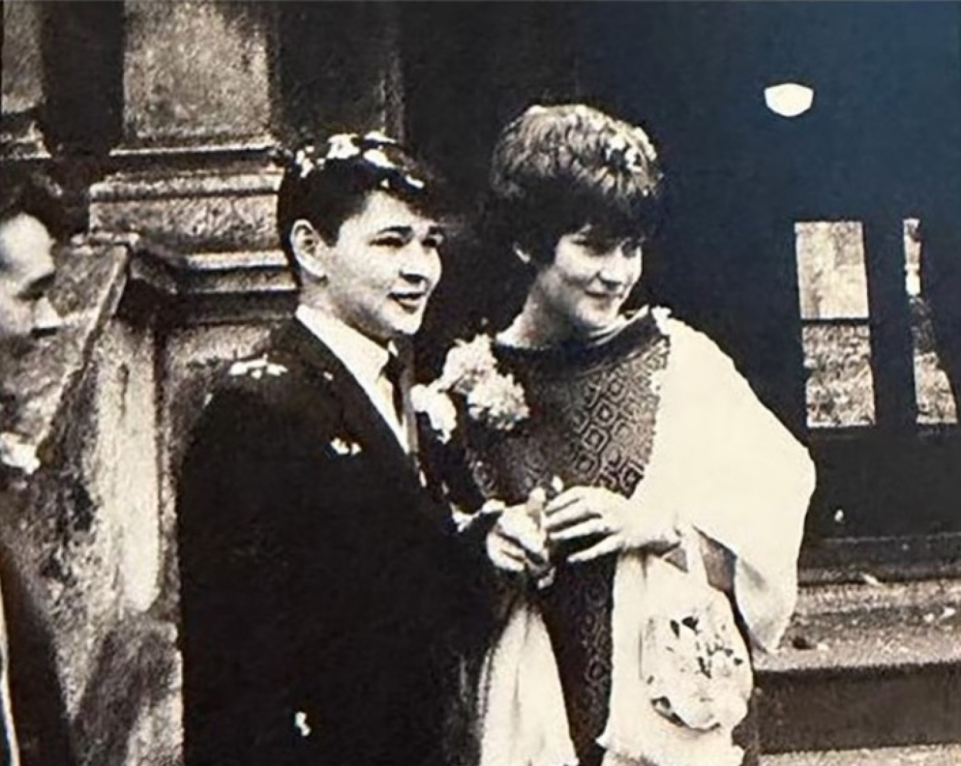 Una tradición de 60 años: la boda que conectó pasado y presente en una ciudad inglesa