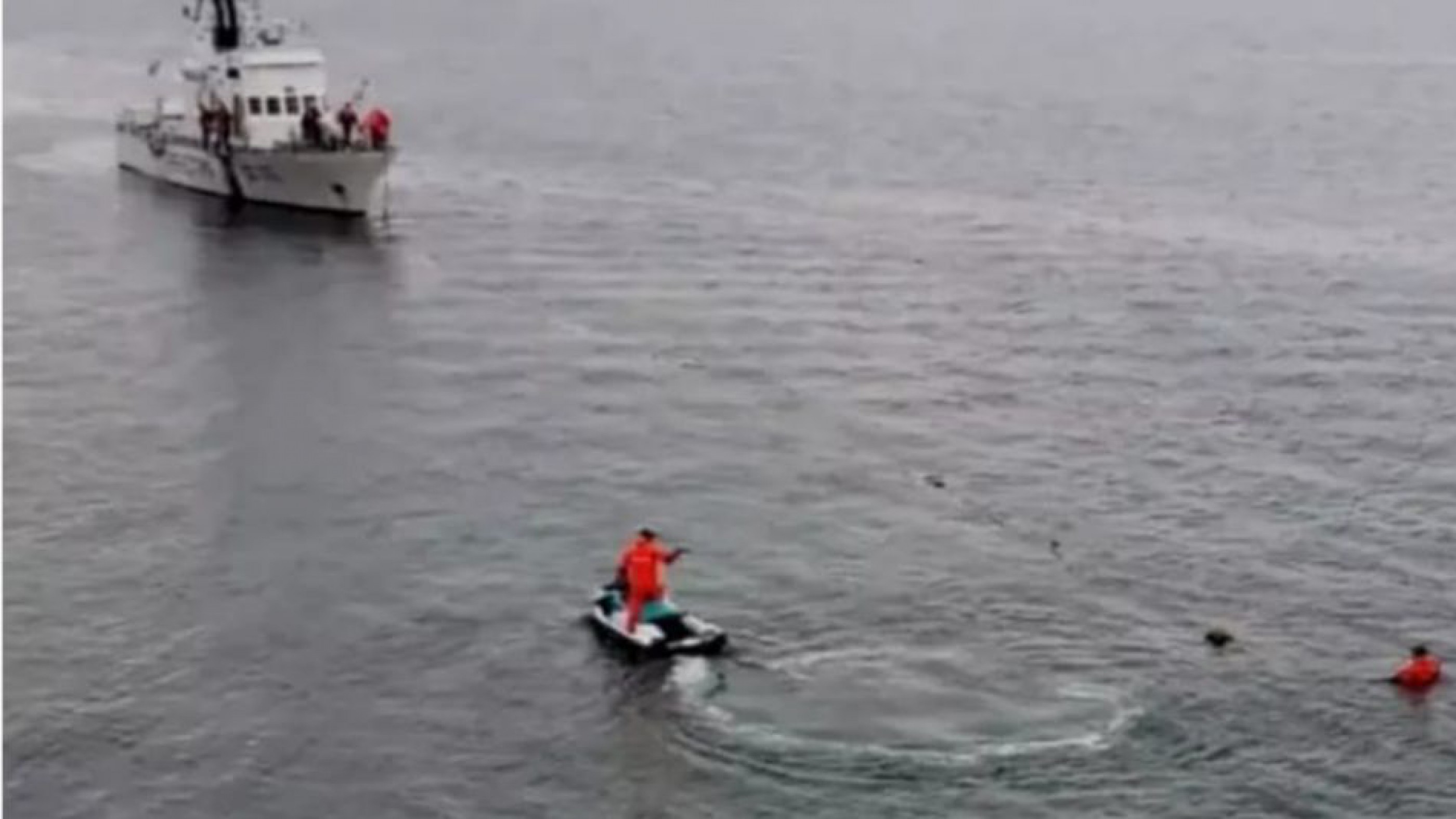 Intensa búsqueda en Puerto Madryn por una joven buzo desaparecida tras una inmersión