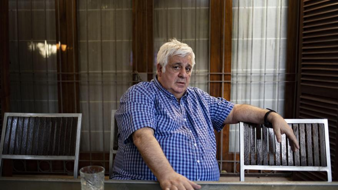 Alberto Samid está internado en Uruguay y su familia pide un avión sanitario para trasladarlo a Buenos Aires