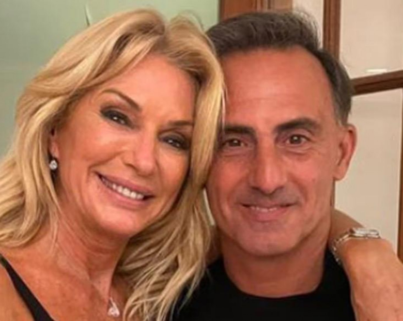 Yanina Latorre reveló con qué famosas tendría una "noche de pasión"