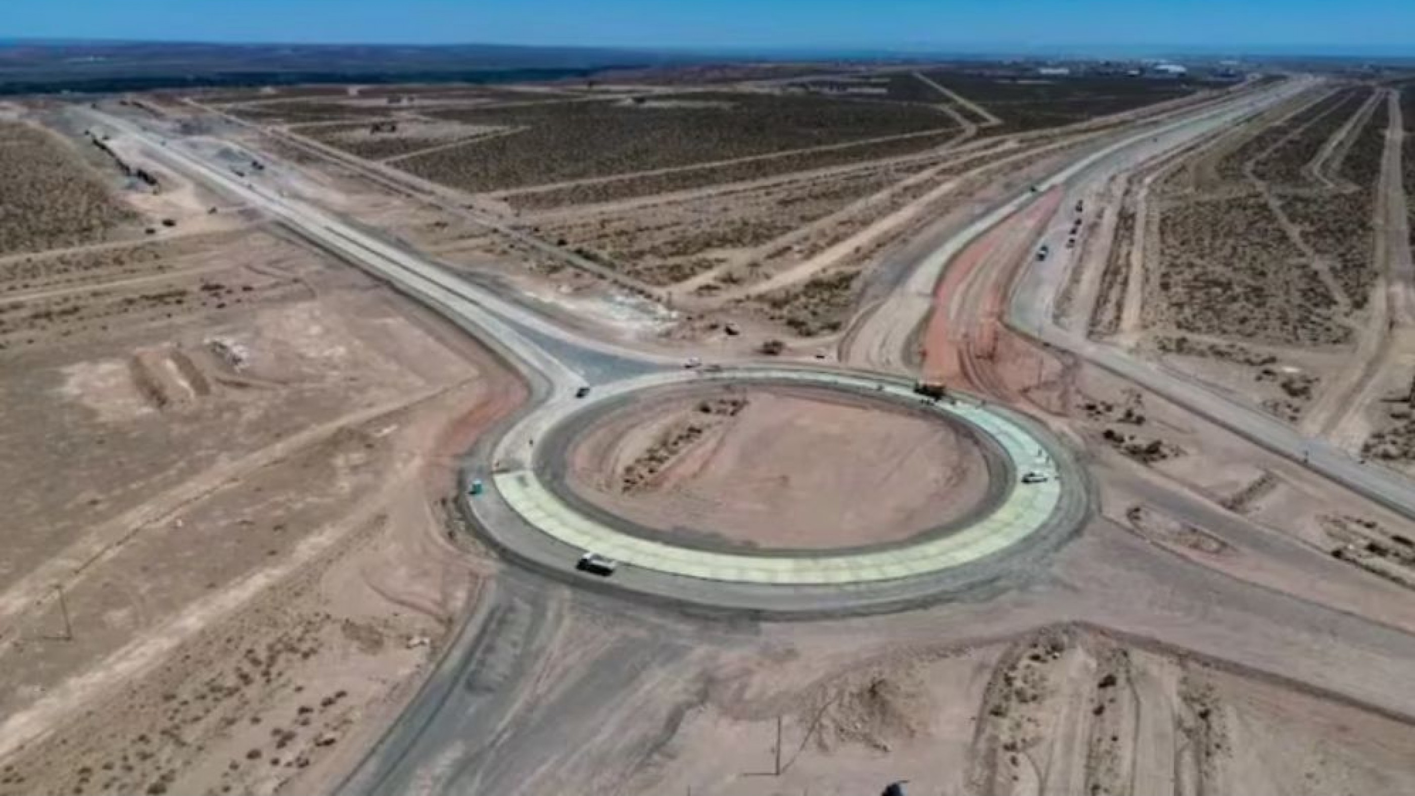 Un hombre chocó y mató a un bebé que viajaba en moto con su mamá y luego intentó escapar