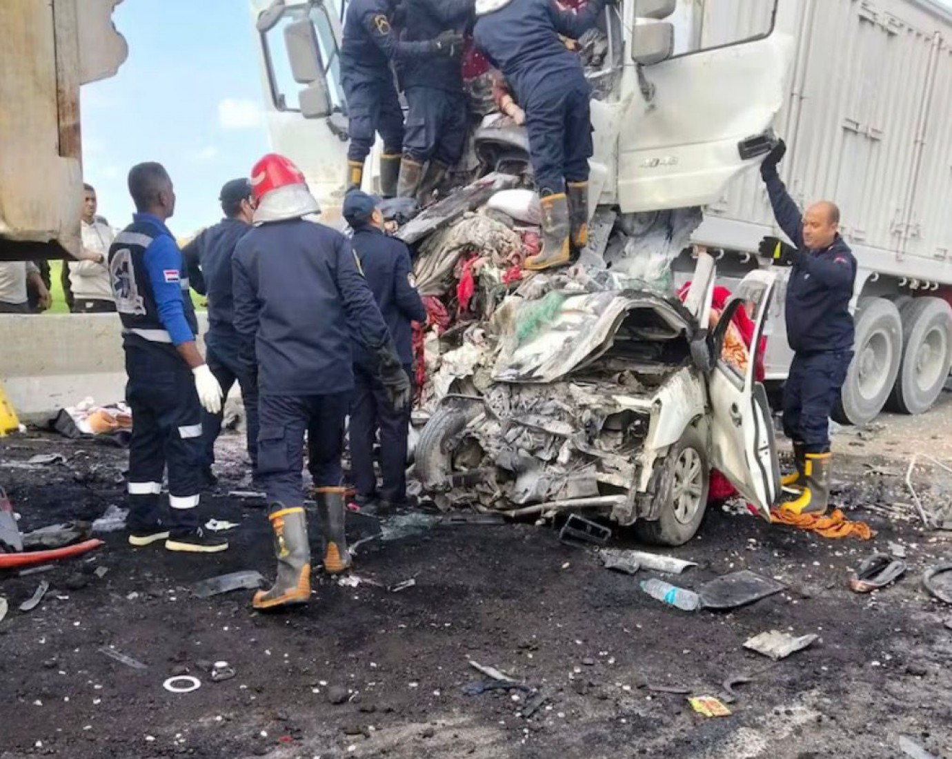 Choque fatal en Egipto: murieron al menos 18 personas