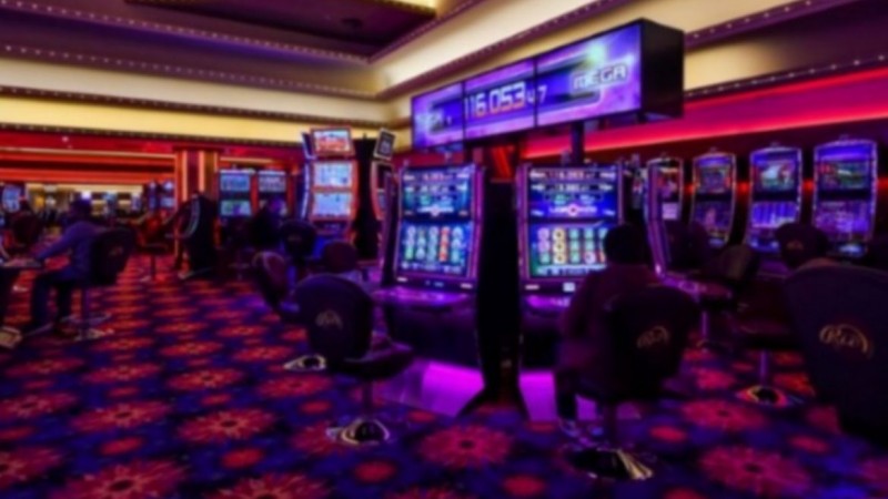 Le prohibieron entrar al casino por no pagar la cuota alimentaria