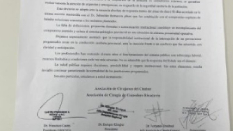 Cirujanos de hospitales públicos suspenden cirugías programadas en Chubut