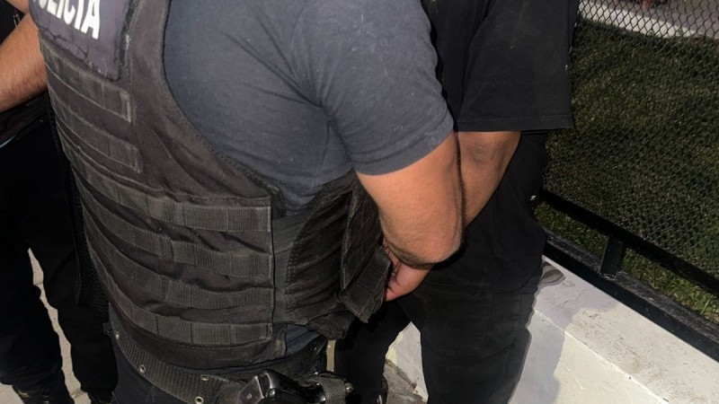 Lo detectaron durante un patrullaje y confirmaron que era buscado por la Justicia
