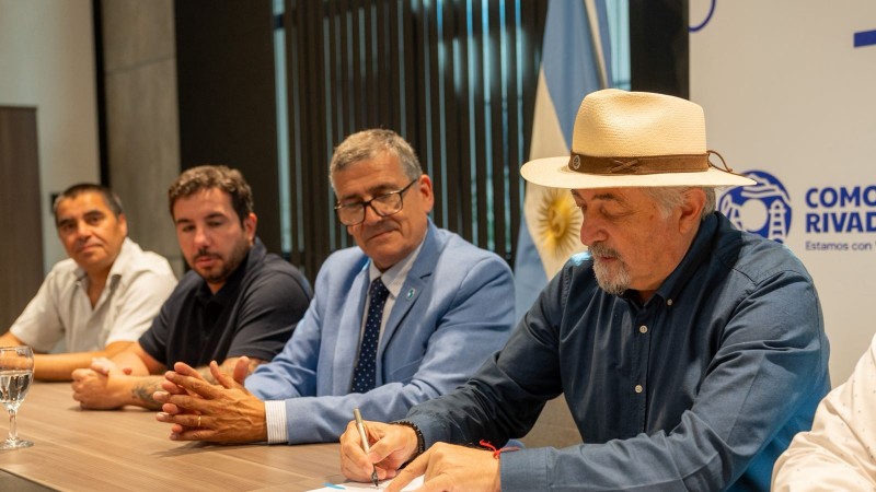 Othar firmó un acuerdo con la UNPSJB por el Cerro Hermitte: "Tenemos el compromiso de trabajar por el futuro de la ciudad"