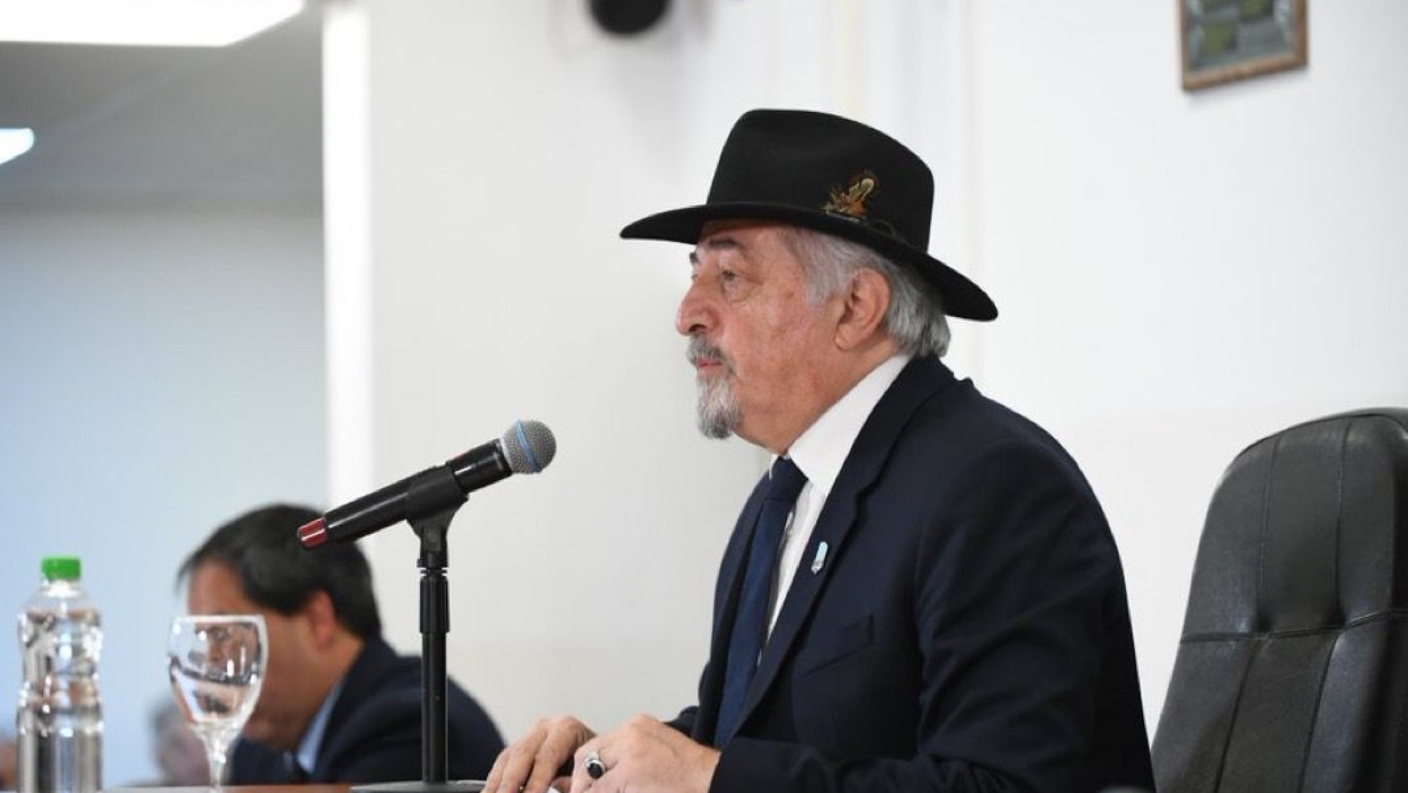 Othar: "Necesitamos discutir seriamente sobre la minería"