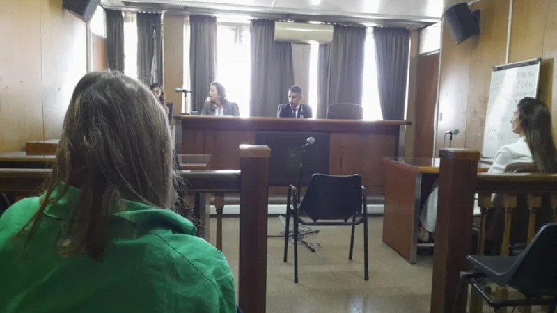 20 años de cárcel por matar al hijo de su pareja: defendió a su madre y terminó apuñalado