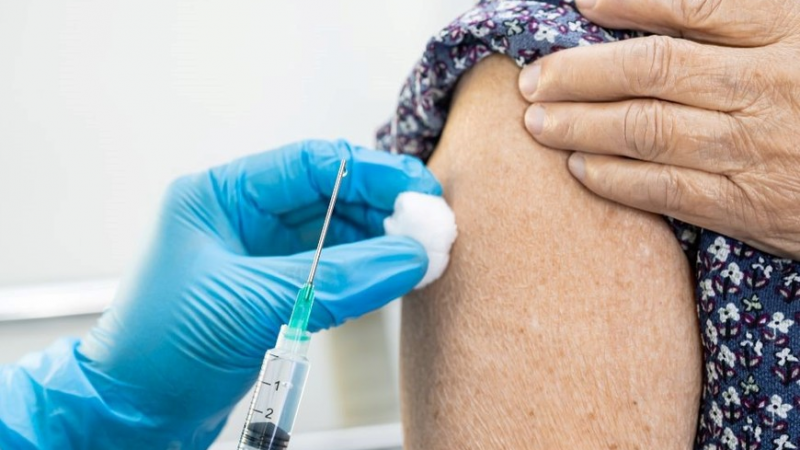 Inició la campaña nacional de vacunación antigripal 2026