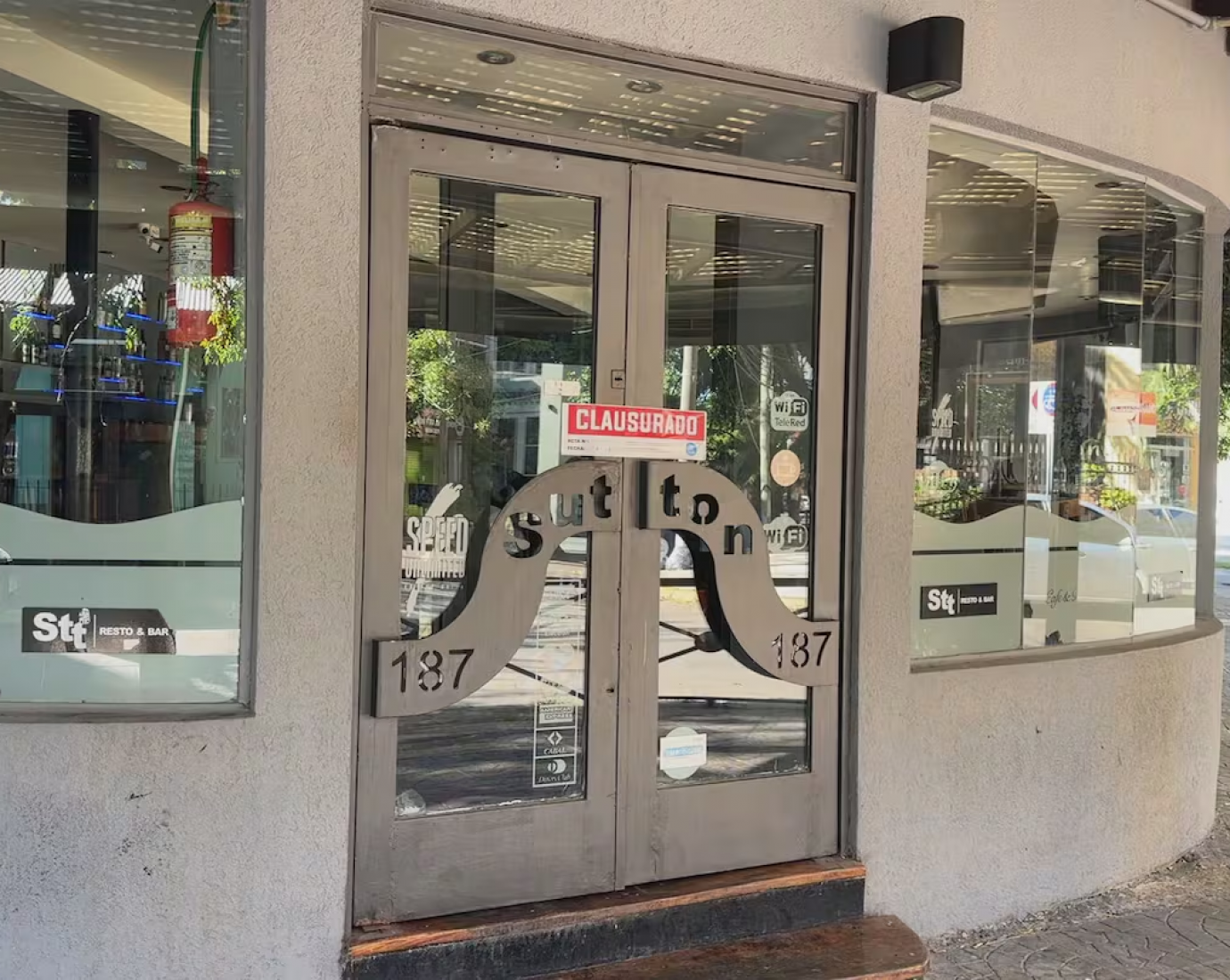 Detuvieron a cuatro patovicas por la muerte de un hombre en la puerta de un bar