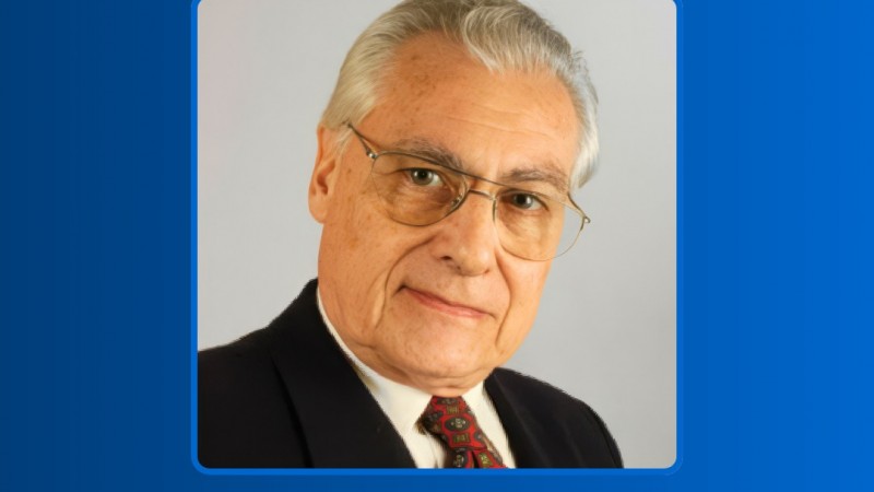 Murió Rómulo Berruti, histórico periodista de espectáculos que marcó una época