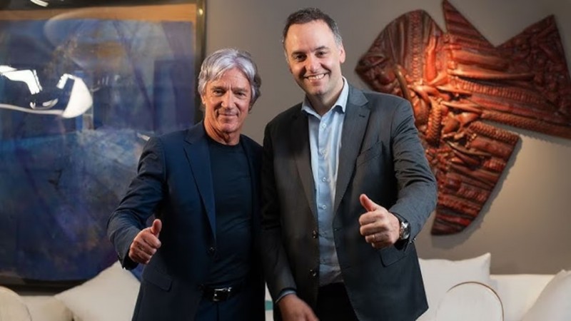 "Hola, Vanesa": llamaron por teléfono a una testigo mientras declaraba contra Manuel Adorni