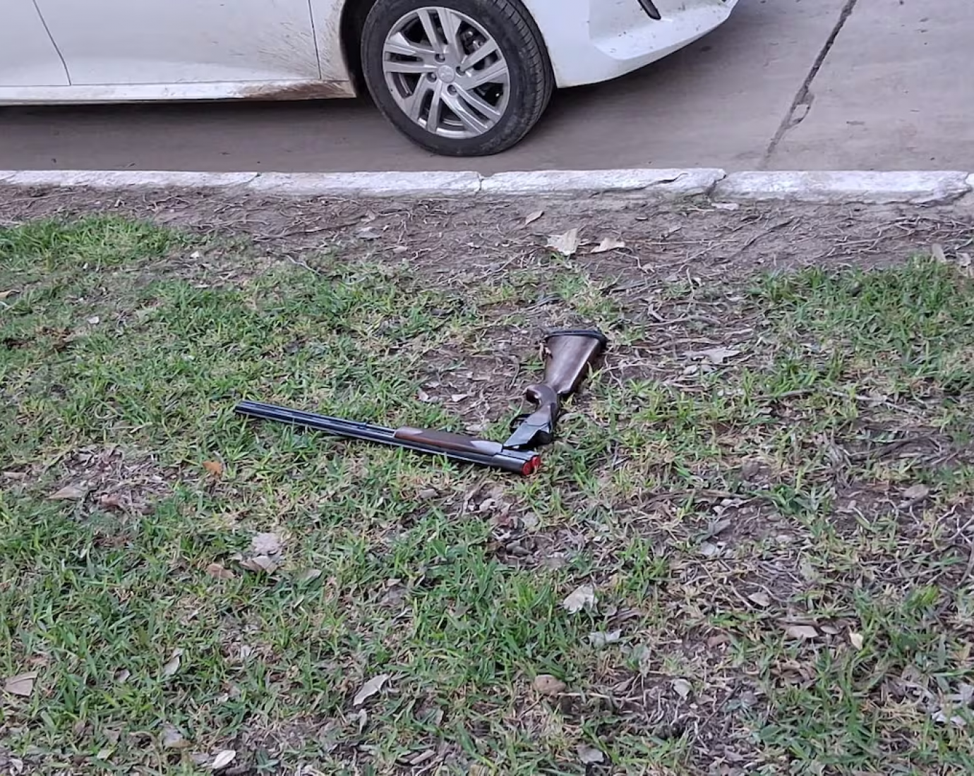 El arma que usó el alumno en el ataque escolar de Santa Fe