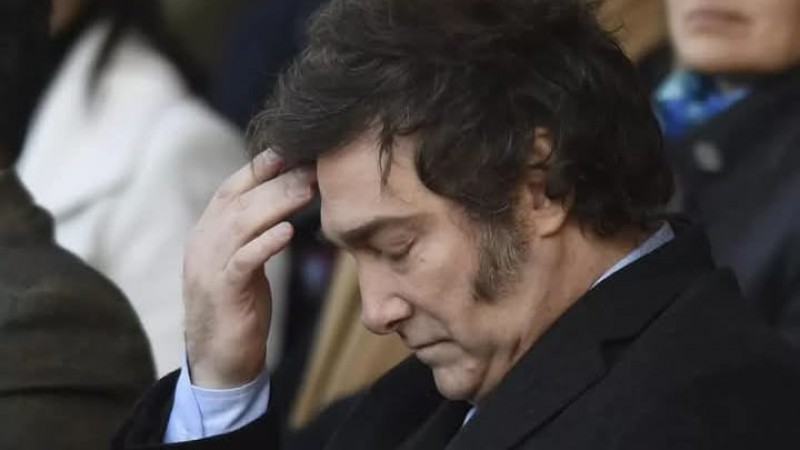 El adelantamiento electoral avanza al ritmo del descrédito