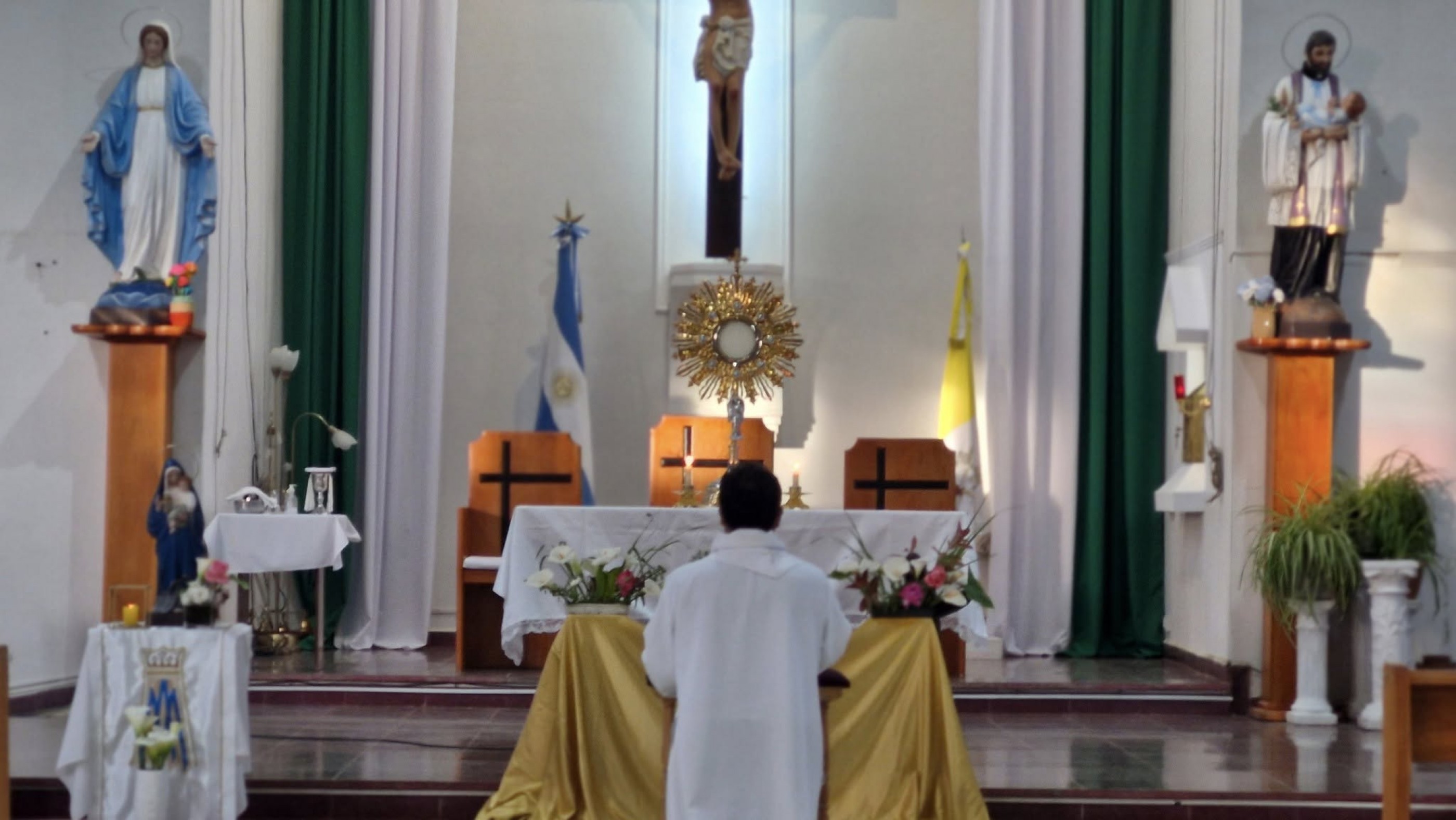 Viernes Santo en San Cayetano: así será el recorrido del tradicional Vía Crucis por avenida Polonia