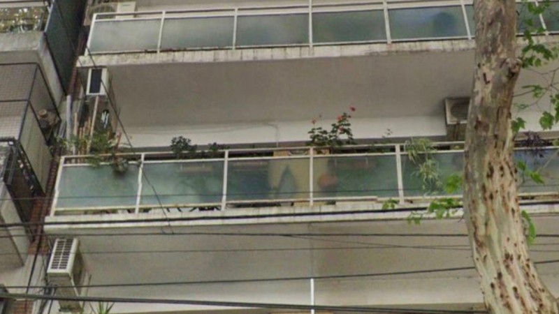 Encontraron muerto a un enfermero en Palermo: investigan la presencia de fármacos en el lugar