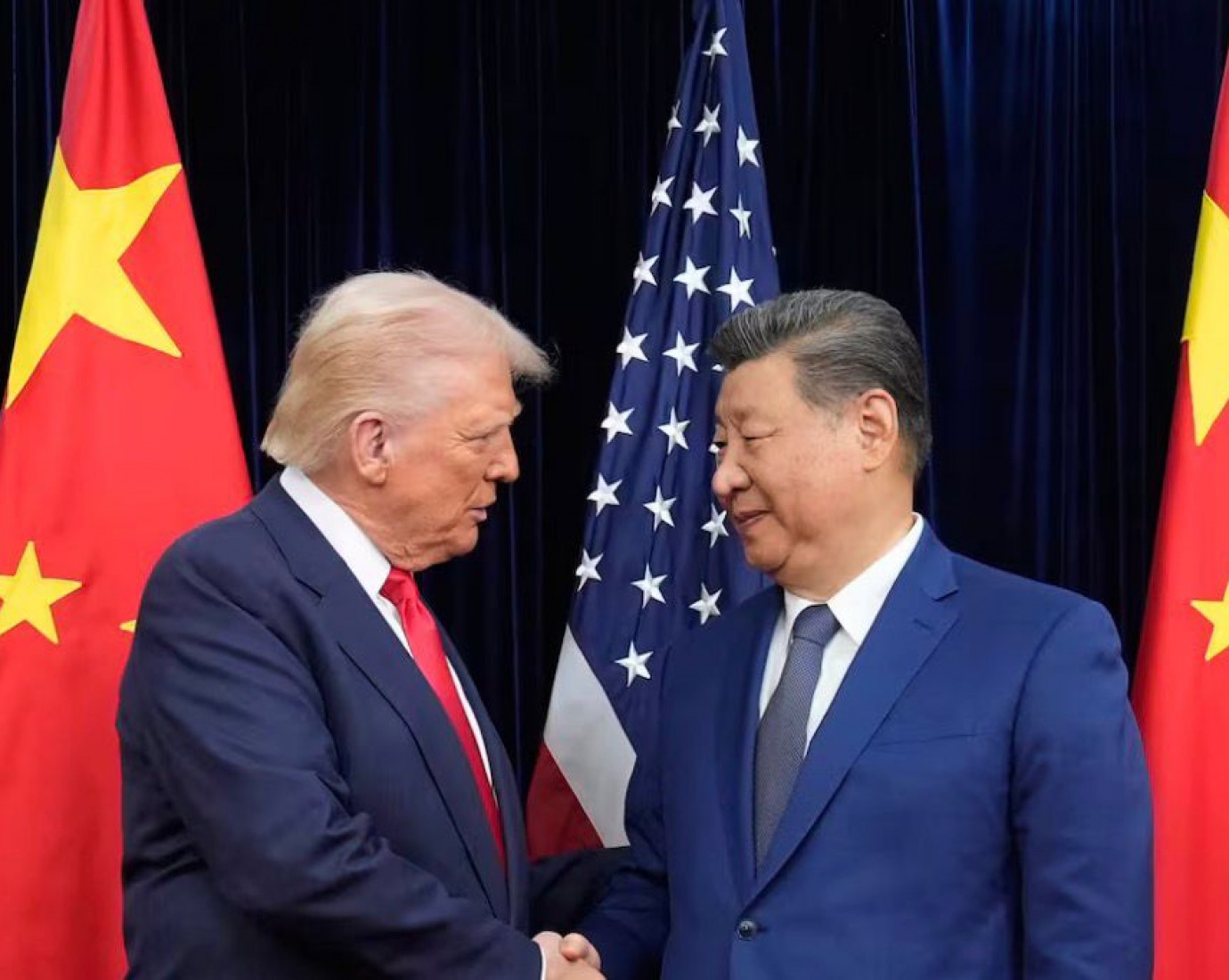 Trump busca evitar un choque con China en plena crisis por el petróleo iraní