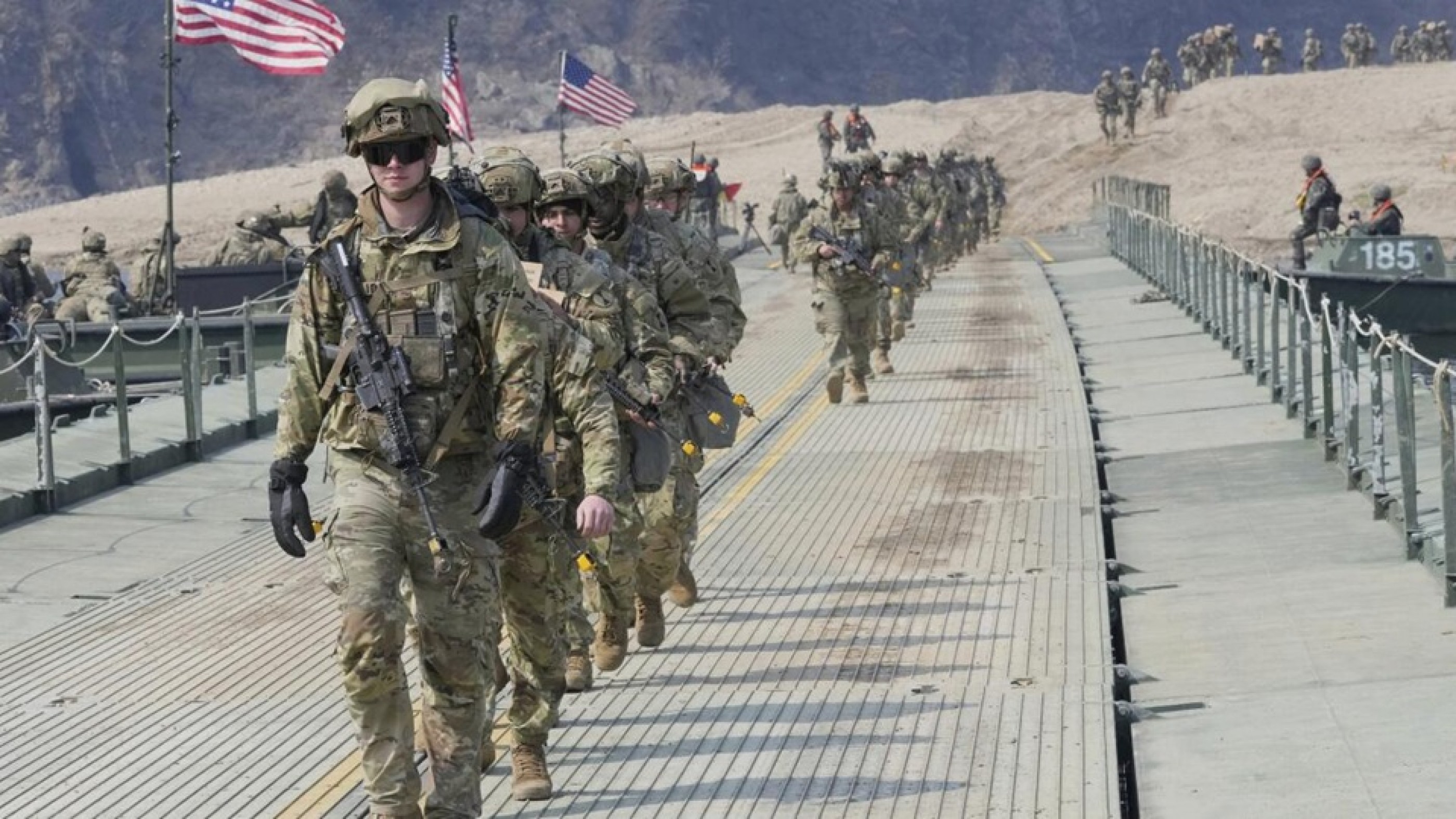 Milei autoriza por DNU la entrada de tropas de EE.UU. al país