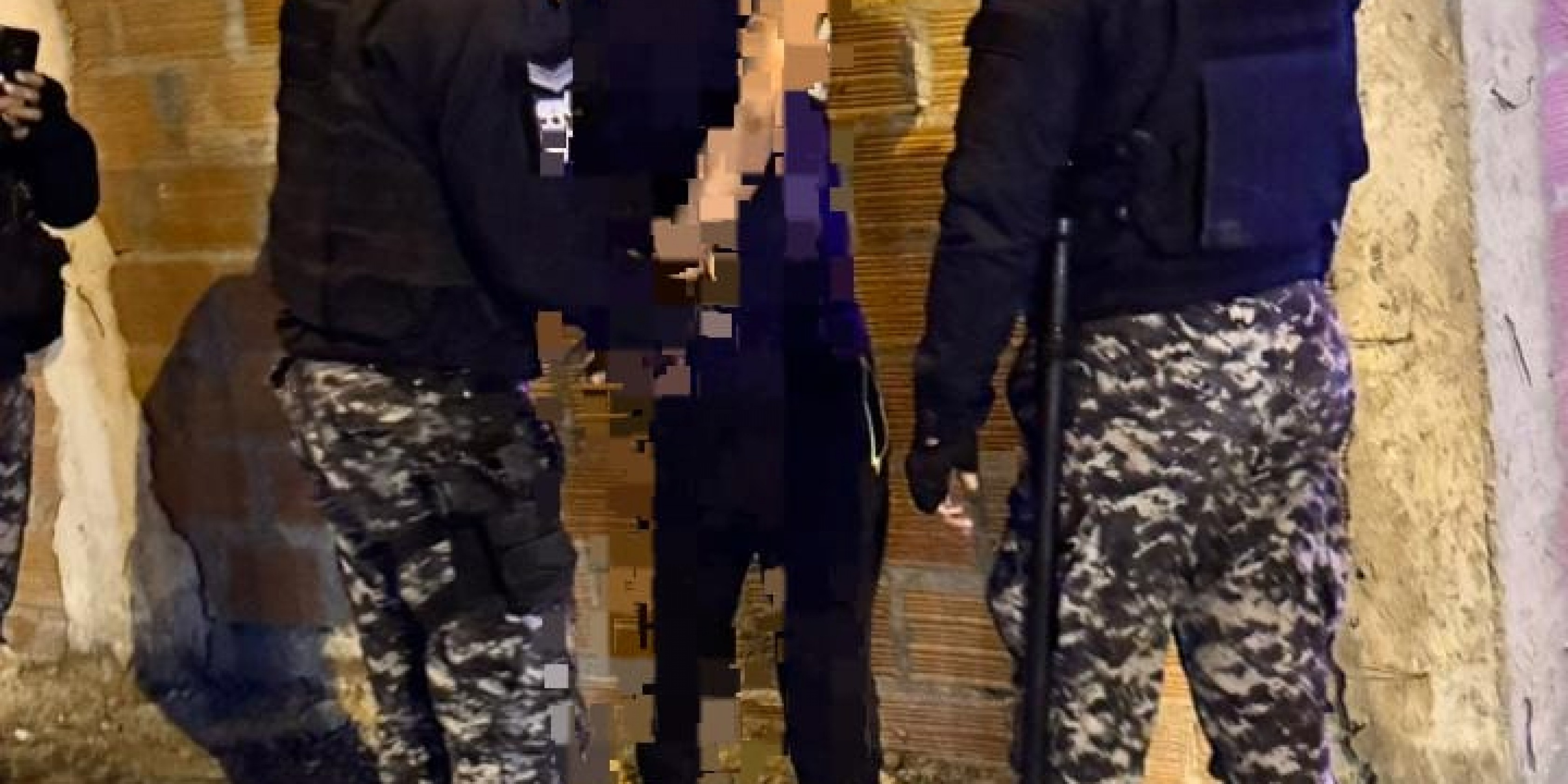 Comodoro: Fue a vengar la detención de su hermano y terminó golpeando a la mujer que lo denunció y a su familia