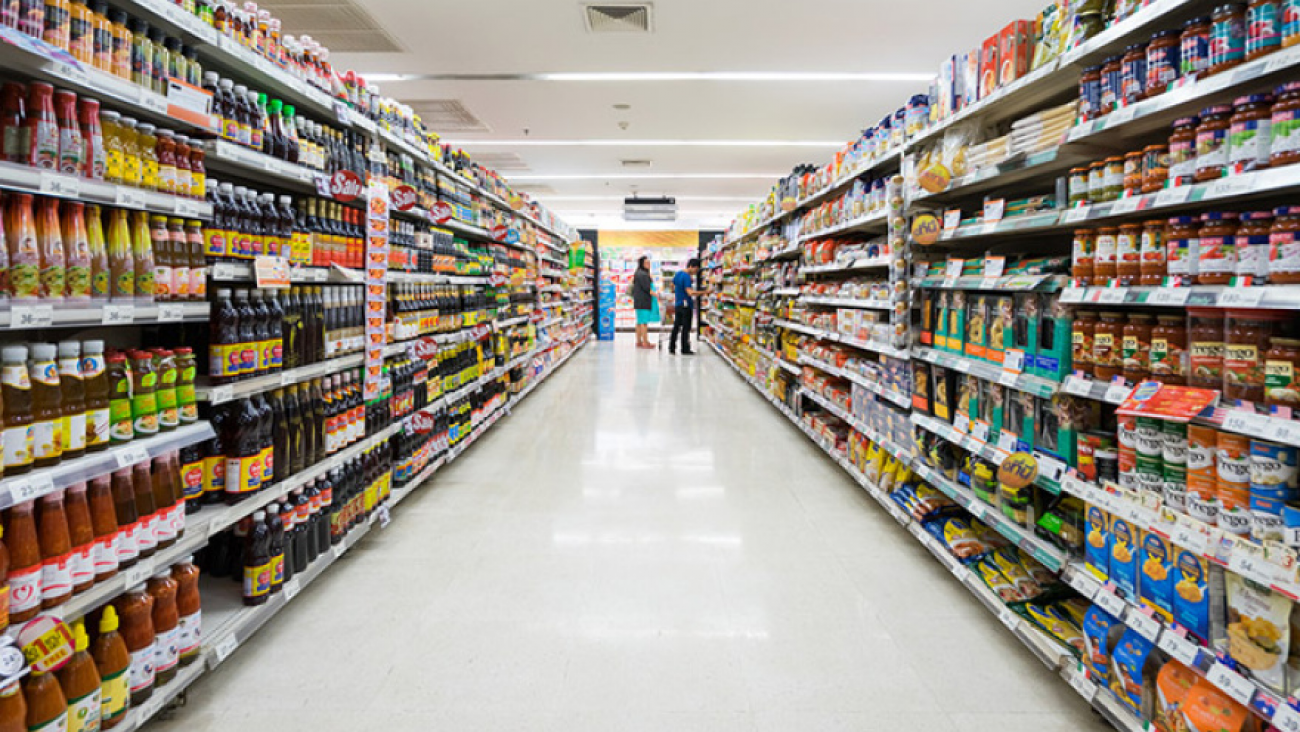 Día del Trabajador: supermercados cerrarán y crece la preocupación por despidos