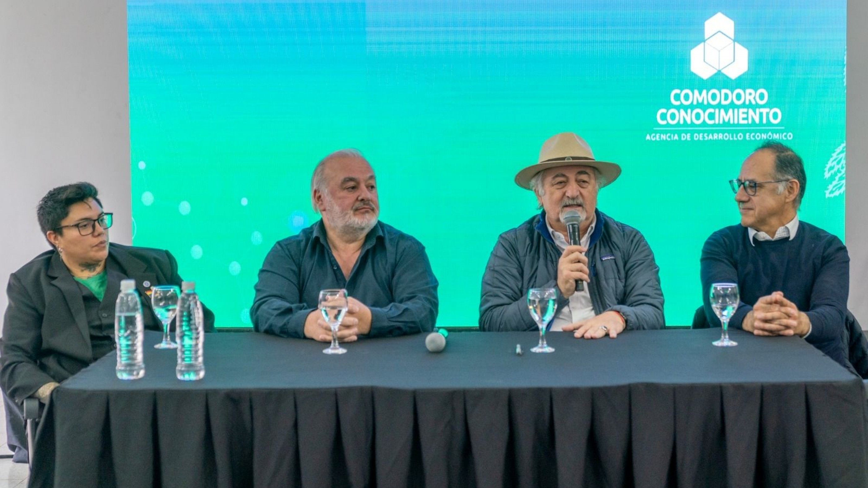 Comodoro fue sede de la jornada regional sobre cannabis medicinal, veterinario y cáñamo industrial