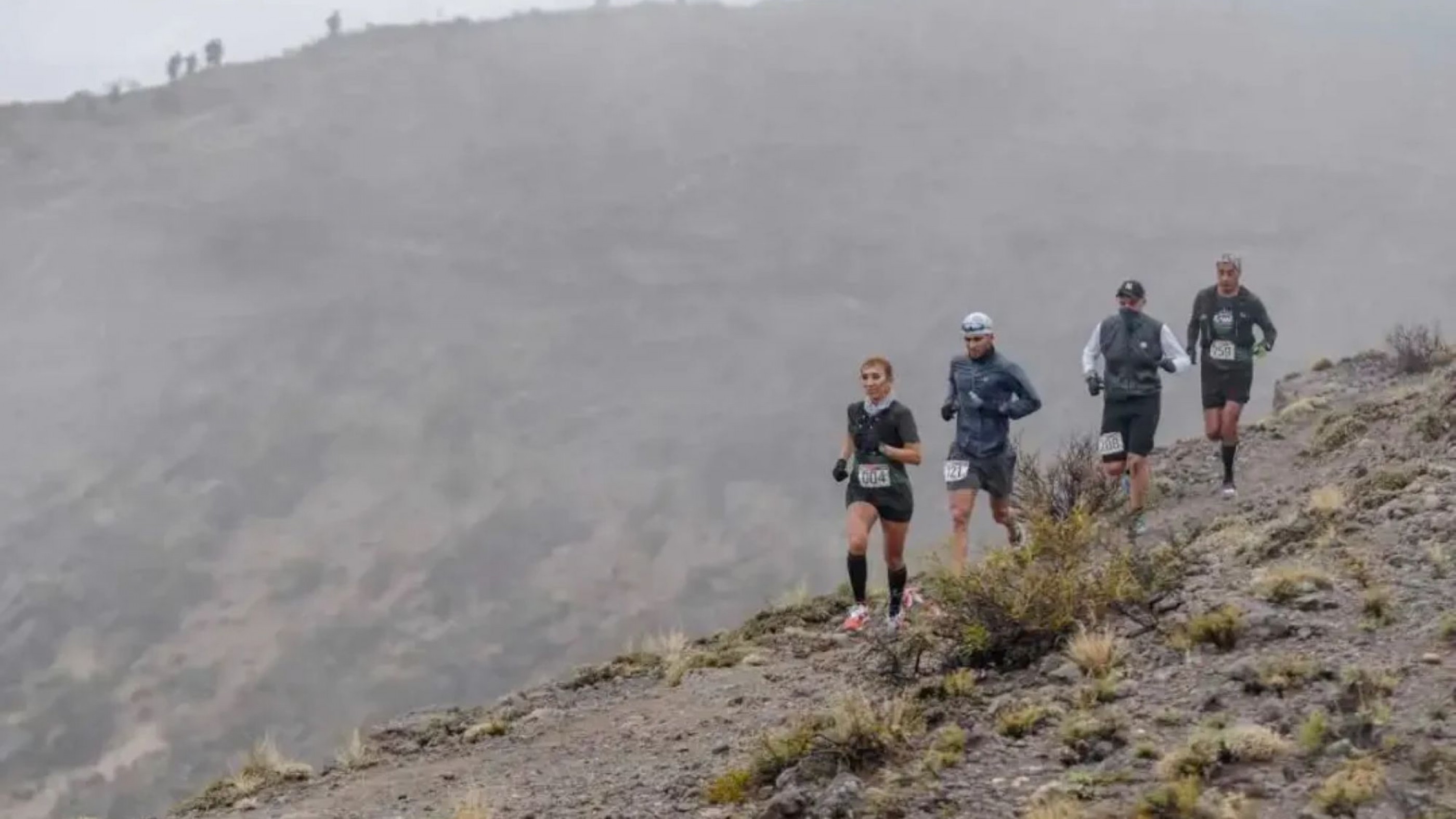 Tragedia en la Patagonia: murió un fotógrafo durante una carrera de trail running en el Alto Valle