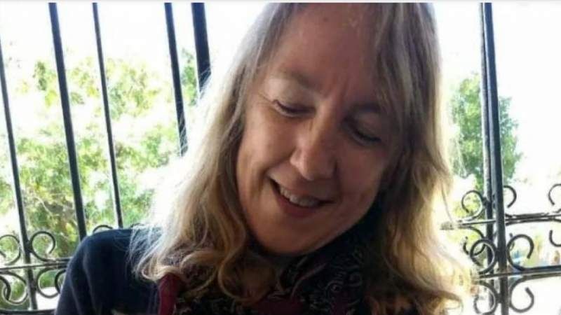 Arrestaron a un adolescente por el crimen de la docente