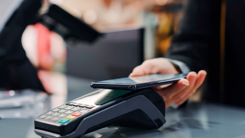 Desde el lunes, bancos y billeteras virtuales podrán debitar automáticamente las cuotas de préstamos