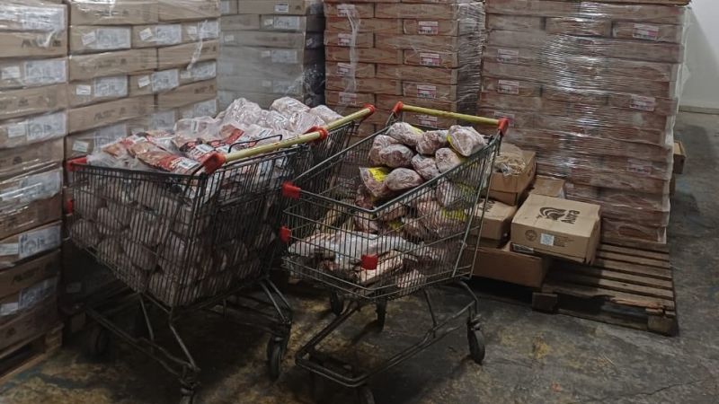 Comodoro: detectaron casi 50.000 kilos de carne y pollo importados sin declarar ante Abasto en un conocido mercado concentrador