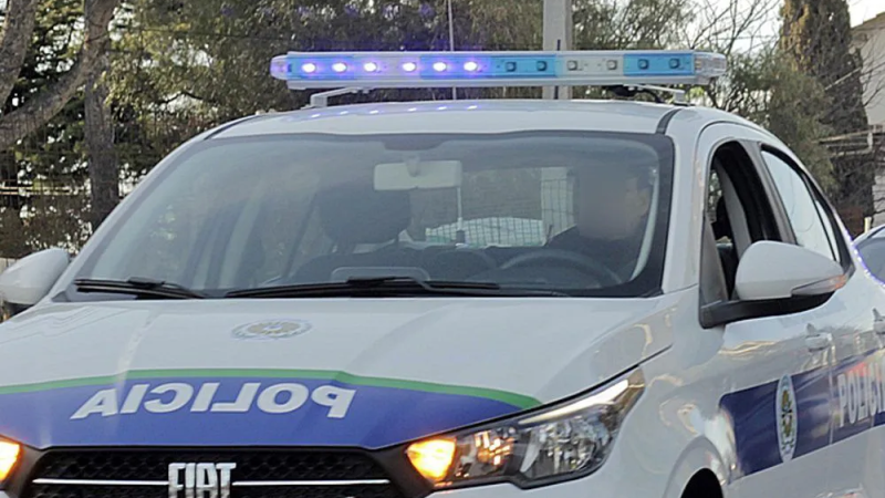 Un auto recibió disparos durante la madrugada en Comodoro Rivadavia