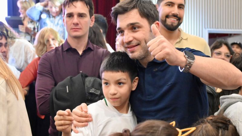 Torres acompañó los 40 años de Fundación Crecer y anunció la construcción de un SUM para ampliar sus espacios de atención e inclusión