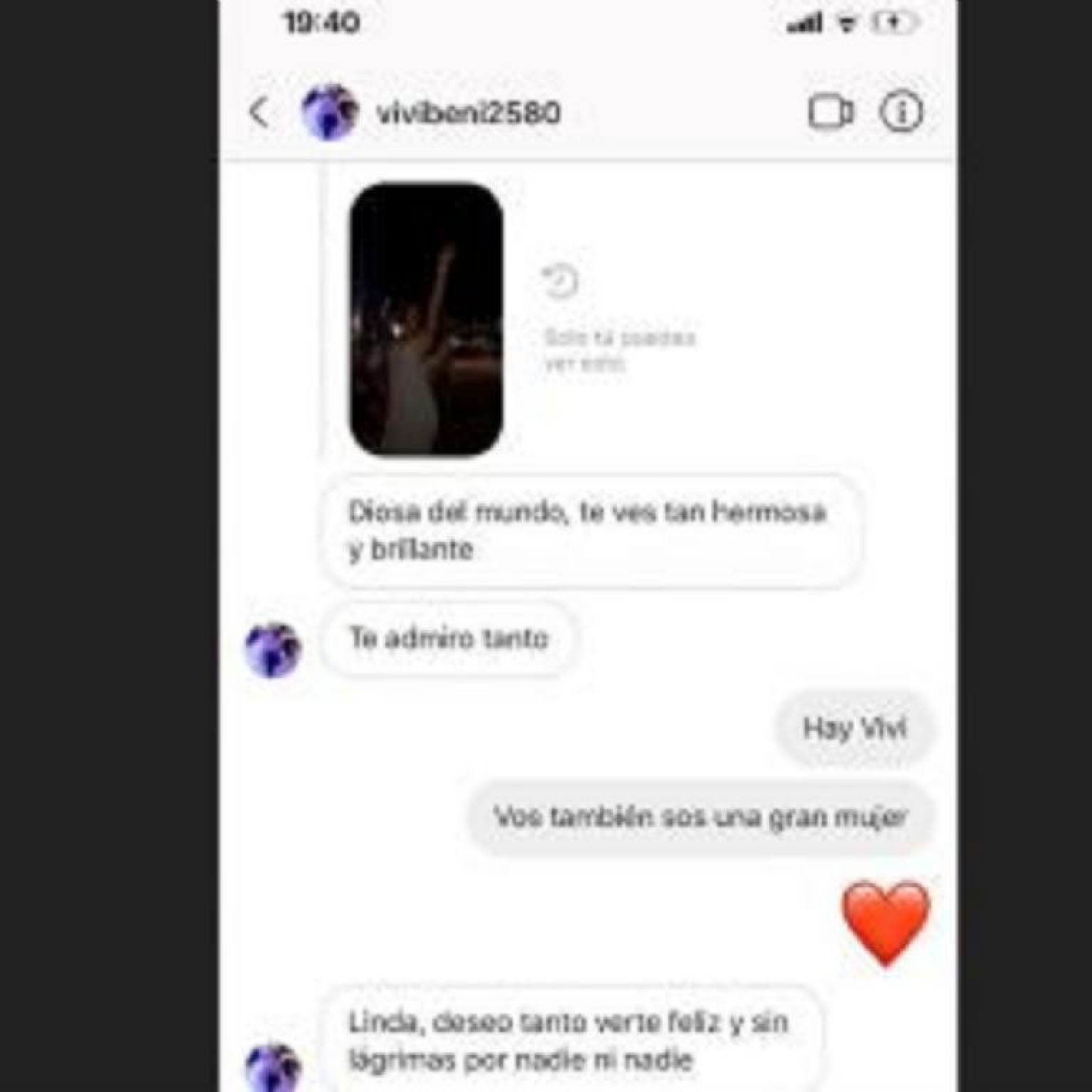 Pampita mostró los chats con su niñera ¿Era todo una farsa?