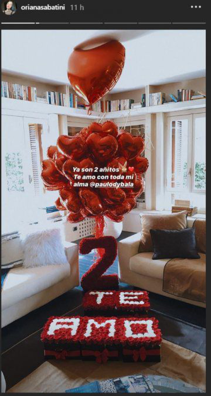 Oriana Sabatini y Paulo Dybala de aniversario: “Con ese papelito empezaron estos 2 años”