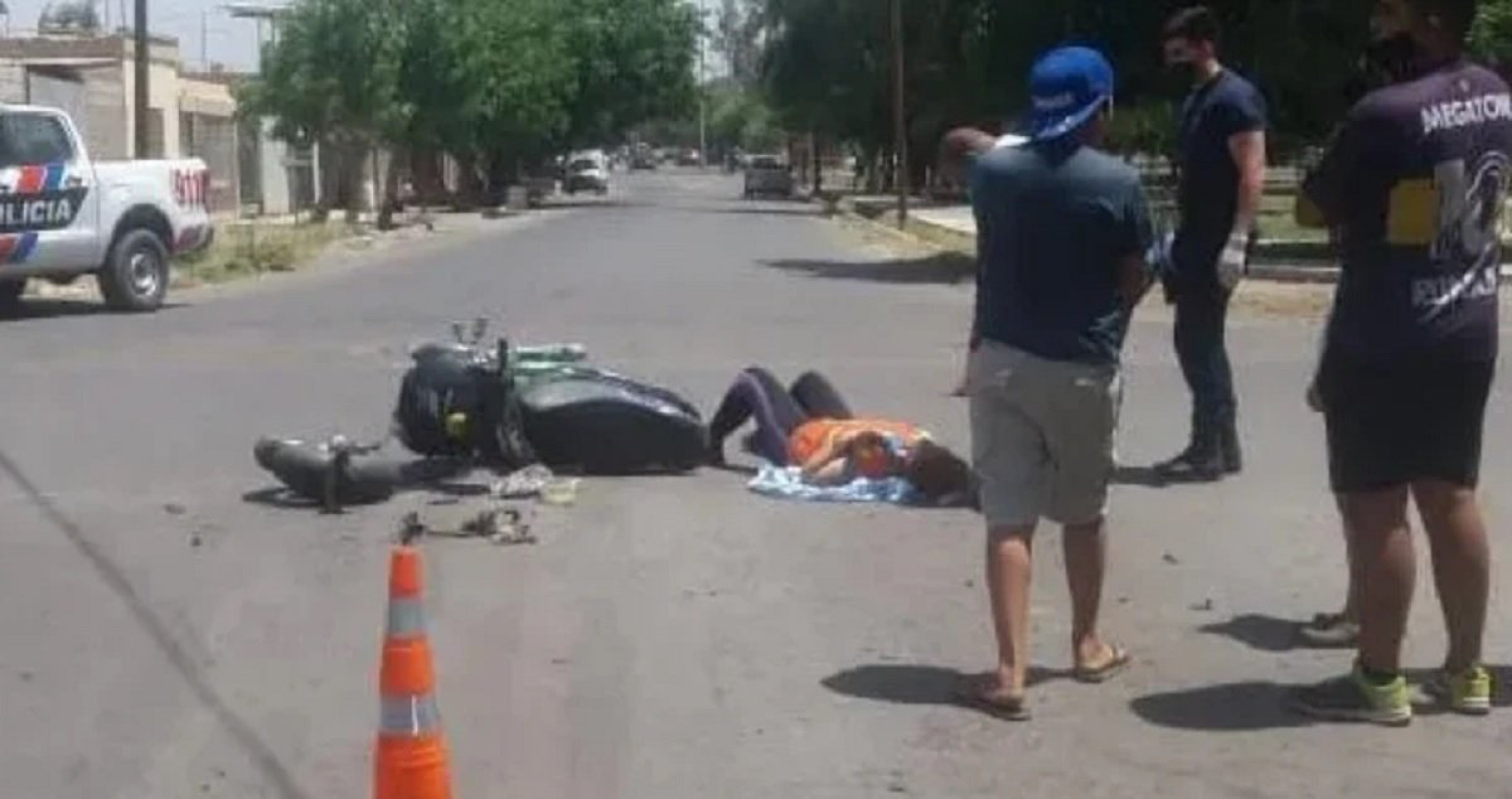 Atropelló a una mujer embarazada que circulaba en motocicleta y se dio a la fuga