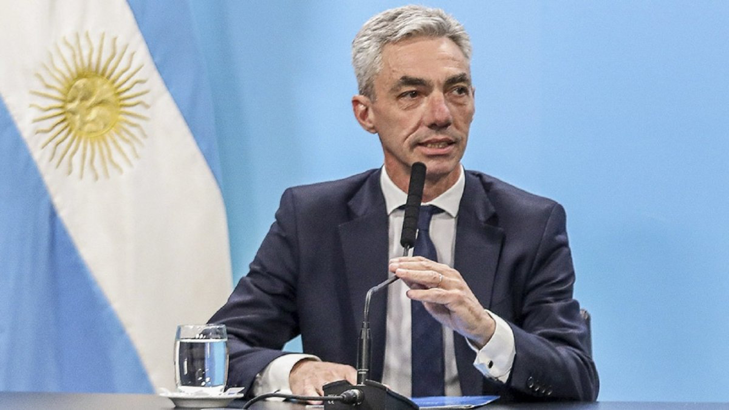 Mario Meoni dijo que no hay “fecha ni porcentaje” para el descongelamiento de tarifas