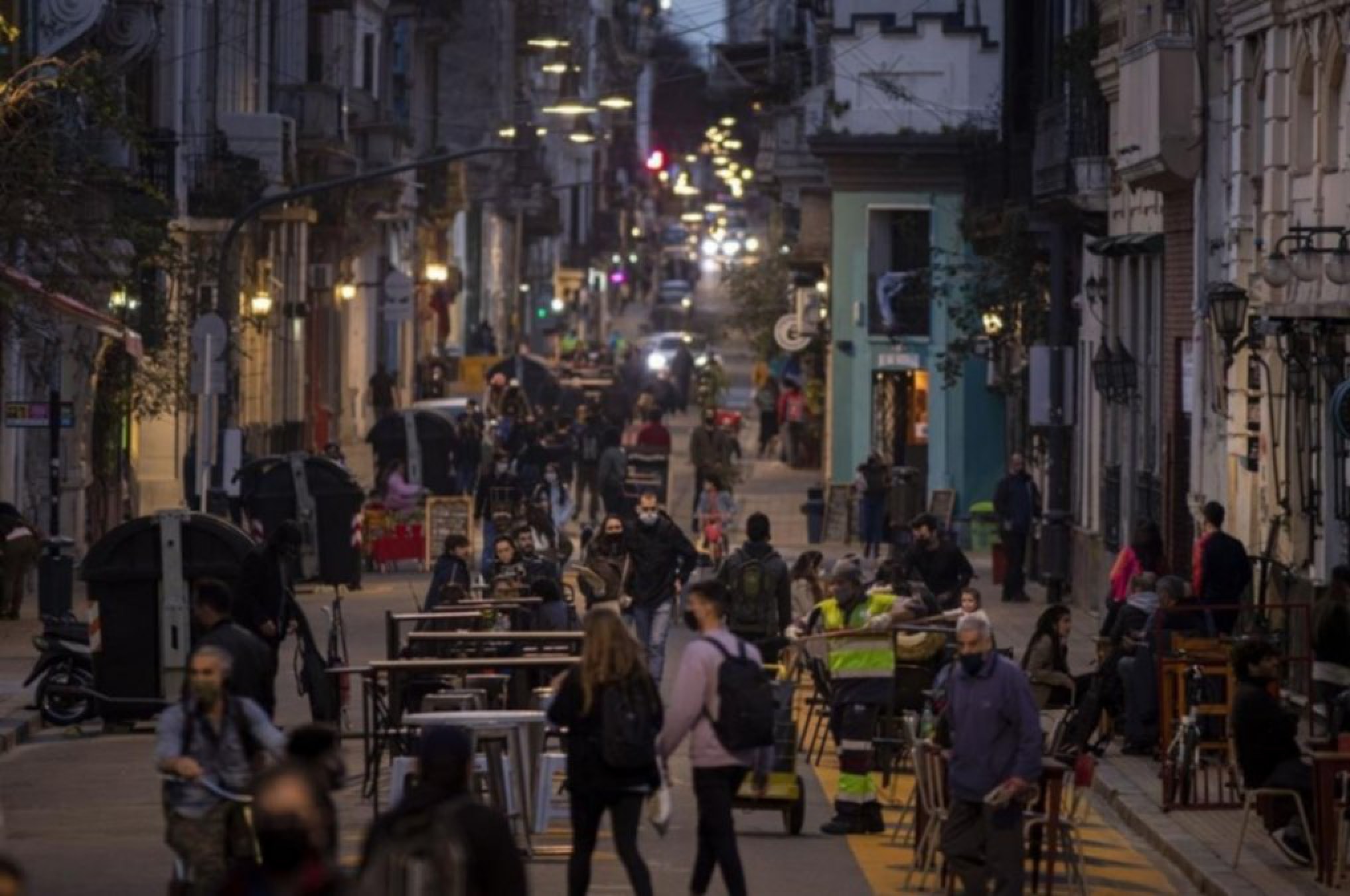 Quedará prohibida la circulación nocturna en todo el país